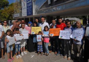 İzmir’de STK’lardan mülteci çağrısı: Fuar kapılarını açın 