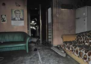 İzmir de gece yarısı sır yangın: 1 ölü