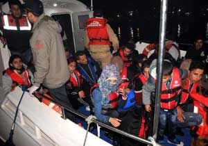 Sahil Güvenlik 33 kaçağı ölümden kurtardı