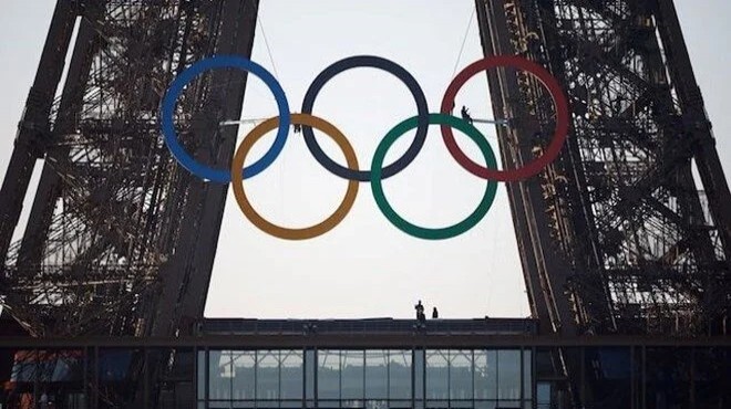 Olimpiyatlarda kriz: Fransız koşucuya başörtü yasağı!
