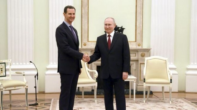 Putin ile Esad Moskova'da bir araya geldi