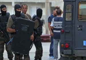 Flaş: İzmir’de 3 ilçede şafak baskını: 3.PKK operasyonu! 