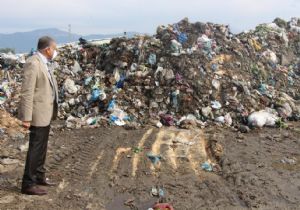 Ödemiş’te çöp isyanı büyüyor: 21 milyon alan Büyükşehir nerede? 