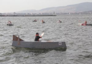 İzmir sularında nefes kesen ‘karton’ yarış!