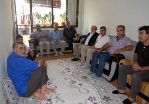 HDP İzmir’den şehit ailesine taziye ziyareti 