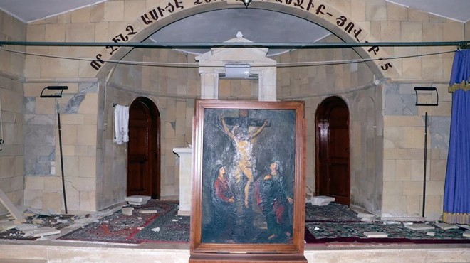 113 yıllık Meryem Ana Ermeni Kilisesi depremde ağır hasar gördü