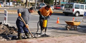 Karşıyaka’’ya lodos neşteri