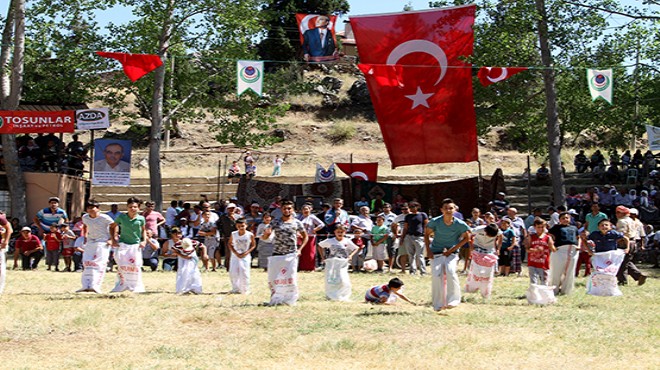 2. Yayla Karaçulha Yörük Şenliği nden renkli görüntüler