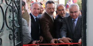 Urla CHP yeni binasında