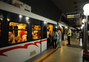 Metro seferlerine AÖF sınavı ayarı! 