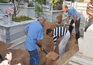 Kıbrıs ta siyasi kriz çıkartan cenaze skandalı! 