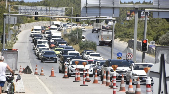 3 günde 175 bin araç girişi: Bodrum a Kavimler Göçü!