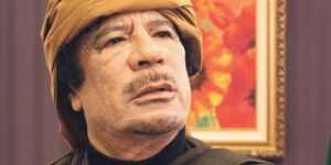  Kaddafi İsrail’den silah aldı 