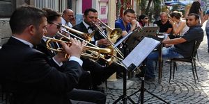 İzmir sokakları sanata doyacak 