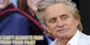 Michael Douglas'a acı haber!