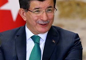 Davutoğlu: Rusya Suriye de etnik temizlik yapıyor