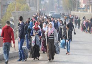 Vatandaşlar Cizre ve Silopi yi terk ediyor