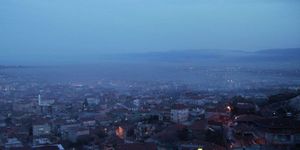 İzmir’’de hava kirliliği alarmı