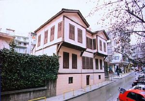 Komşu’dan Atatürk’ün evine evlilik turu teklifi! 