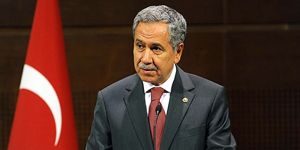 Arınç: Gazeteciler neden içeride?