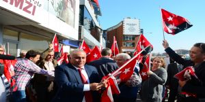  Çiğli adayı Ali Talak’tan Cumhuriyet yürüyüşü