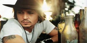 Johnny Depp devrimci oluyor