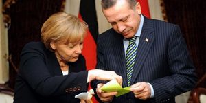 Merkel'in ziyareti Alman basınında