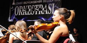 Büyükşehir orkestrasından ’‘merhaba yeni yıl’’ 