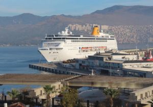 İzmir’e kruvaziyerde 2016 şoku: Kaç gemi gelecek? 