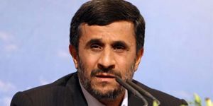 Ahmedinejad Suriye deki katliamı kınadı