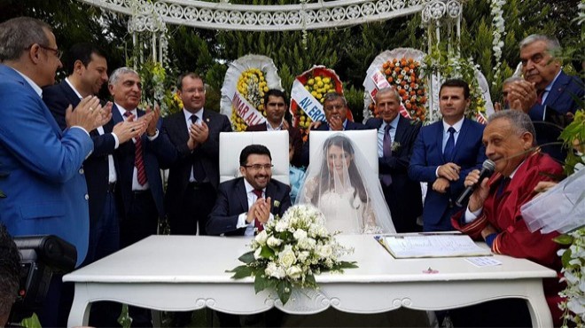 AK Parti İzmir’i buluşturan nikah