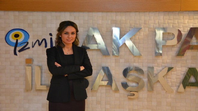 AK Parti İzmir Kadın Kolları’nda revizyon: 7 yeni başkan