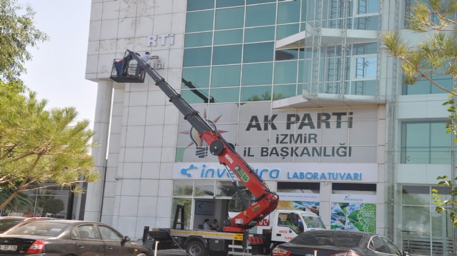 AK Parti İzmir taşındı: Yeni yeri...