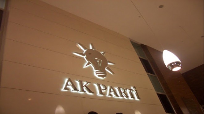 AK Parti nin 48 ilde adayları açıklandı