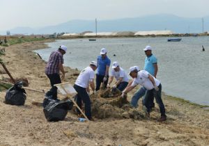 Çiğli’de ‘temiz’ kampanya: Kıyılar pırıl pırıl 