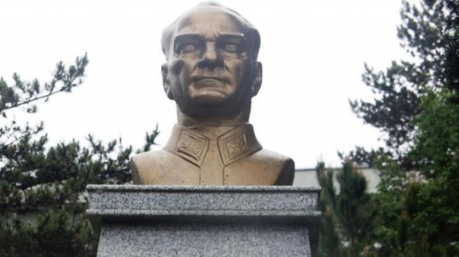 Atatürk heykelini çalan 4 kişi tutuklandı