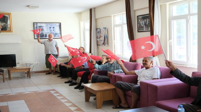 Aydın Büyükşehir Belediyesi Huzurevi nde coşkulu kutlama