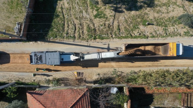 Aydın Büyükşehir Belediyesi yol yapım çalışmalarına devam ediyor