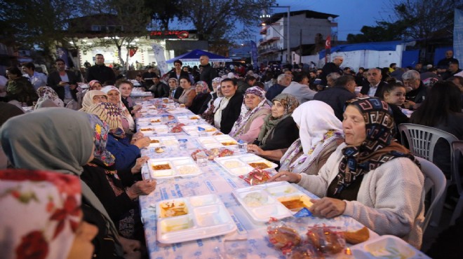 Aydınlılar, Büyükşehir in iftar sofrasında buluştu