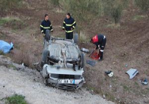 İzmir’de aşırı hız kazası: 1 ölü, 2 yaralı 