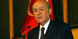 Bahçeli: Yüzde 50 oy bölünelim diye mi verildi?