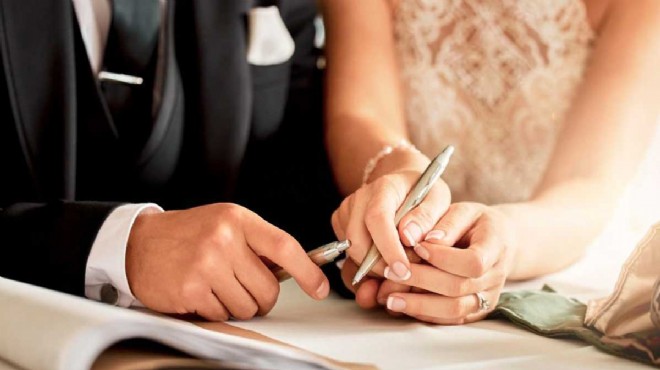 Bakanlıktan  evlilik kredisi  uyarısı