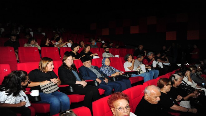 Balçovalı Gaziler Atatürk filmini seyretti