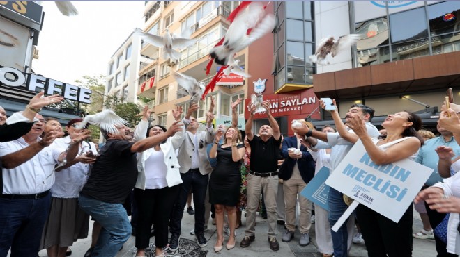 Barış güvercinleri Konak ta havalandı