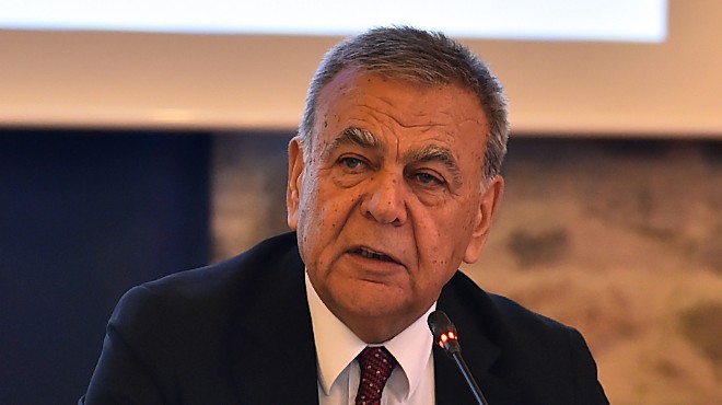 Başkan Kocaoğlu: Raylı sistem mi, 1200 ilave otobüs mü?