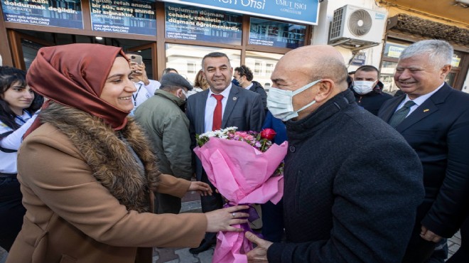 Başkan Soyer’den Umut Işığı Kütüphanesi’ne ziyaret