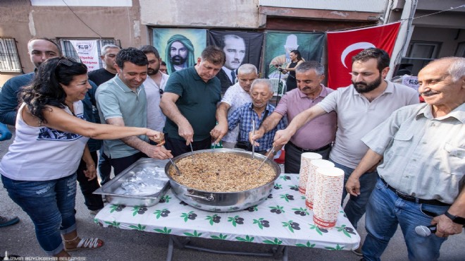 Başkan Tugay Örnekköy de aşure dağıttı