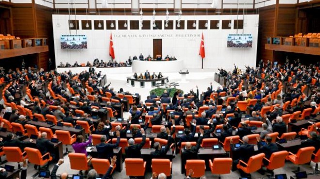 Başörtüsüne anayasal güvence görüşülecek