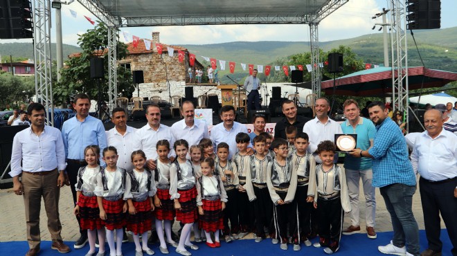 Bayındır Balcılar Kiraz Festivali coşkuyla kutlandı