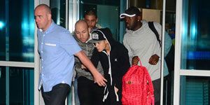 İstanbul da Justin Bieber ve pasaport rezilliği!